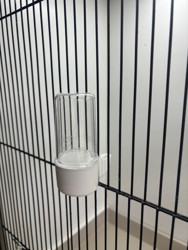 2GR Vogeldrinkfontein Meta – Wit – Hoge Voet – 75 ml - Tweede afbeelding